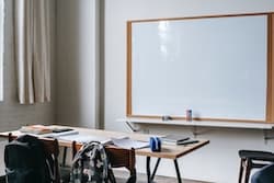 Business plan for Educación
