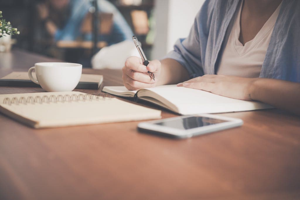Plan d'Affaires Startups eCommerce, conçu avec IA