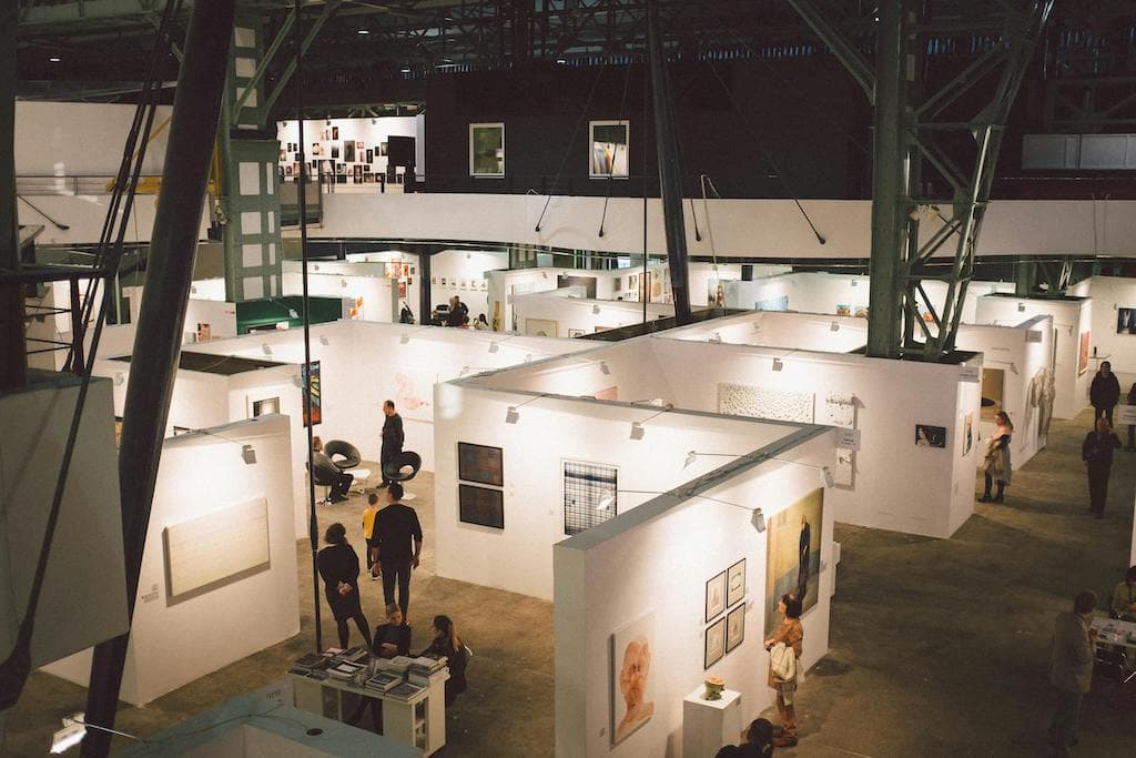 Art gallery business plan: Market Research and Analysis
