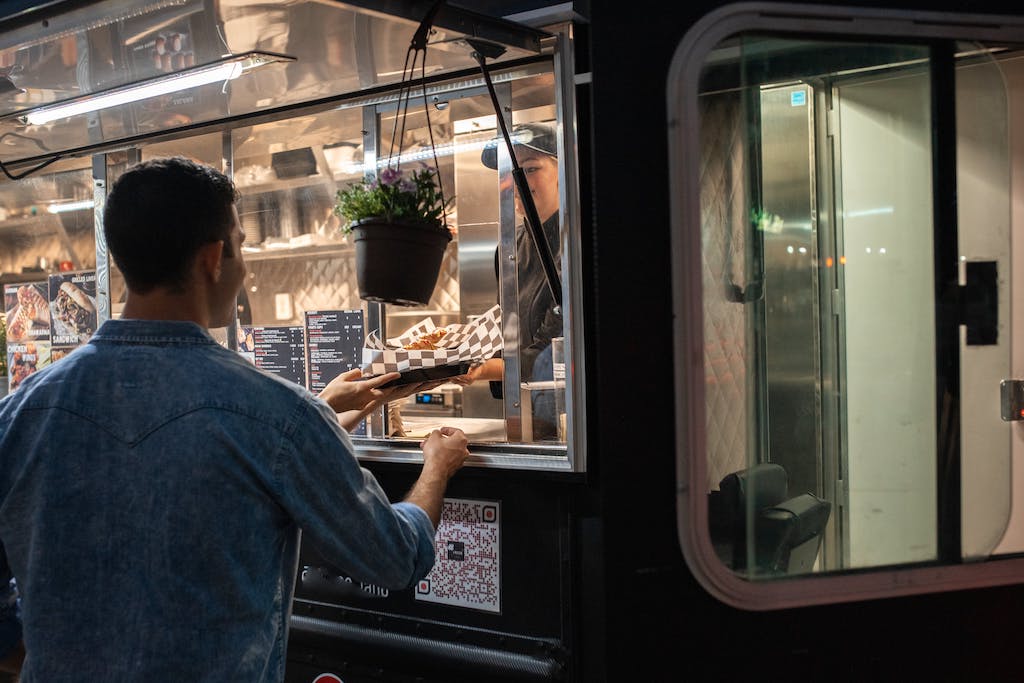 Food truck business plan: Market Research and Analysis